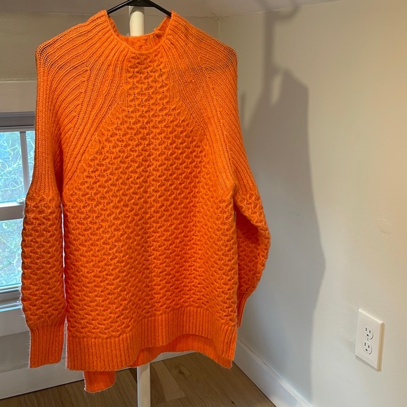 nwt- ANTHROPOLOGIE Bia Mock Neck Tunic Sweater Coral, MP - Picture 3 of 6